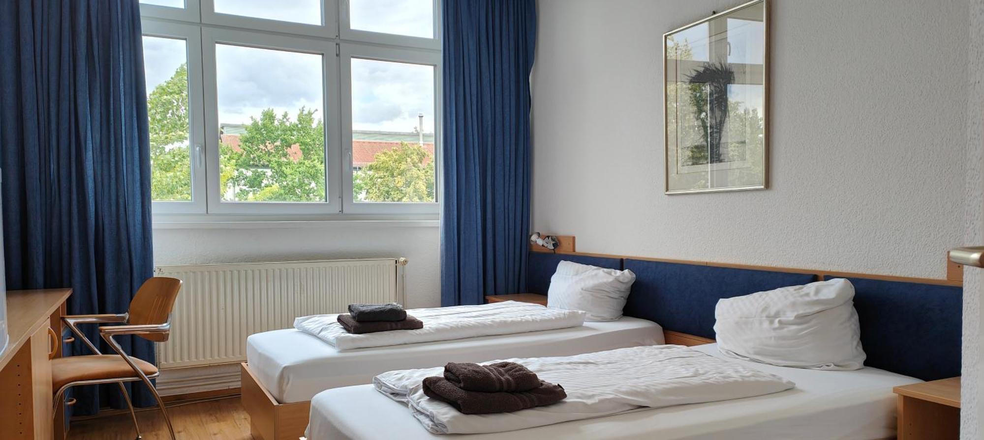 Hw Hotel - Haus Am Niederfeld เบอร์ลิน ภายนอก รูปภาพ