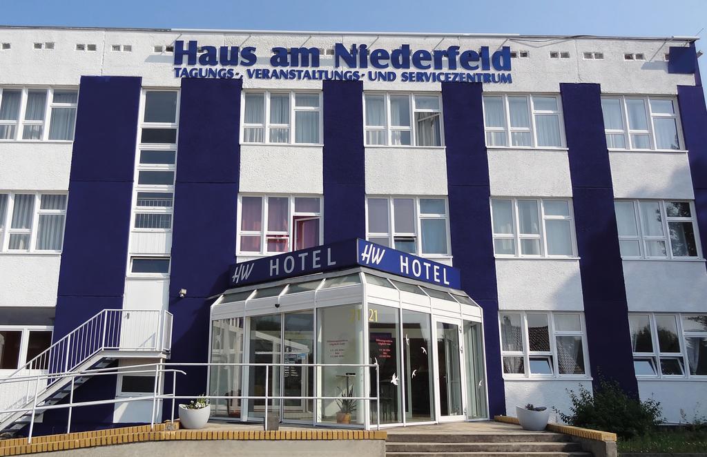 Hw Hotel - Haus Am Niederfeld เบอร์ลิน ภายนอก รูปภาพ